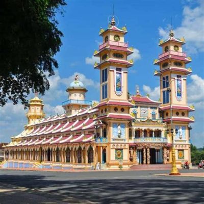 De Cao Dai Tempel! Een Kleurrijke Mix van Religies en Architectuur in Tay Ninh