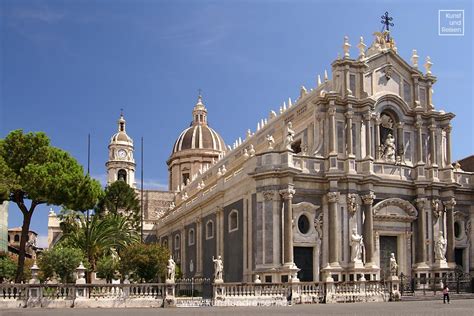  De Dom van Catania; Een spectaculaire mix van architecturale stijlen en rijke geschiedenis!