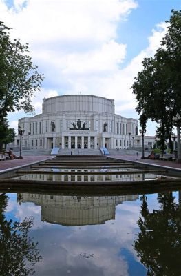 Het Opera- en Ballet Theater van Perm; Een Betoverend Spektakel van Kunst en Cultuur!